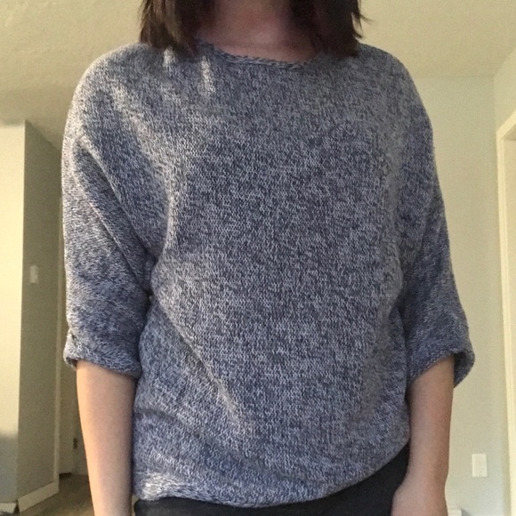 H&M sweater - Picture 2 of 4